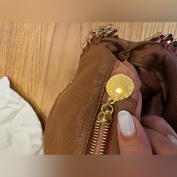 Stella Mccartbey Small Tote Eco Shaggy Deer W/ Gold Color Chain - Picture 9 of 14